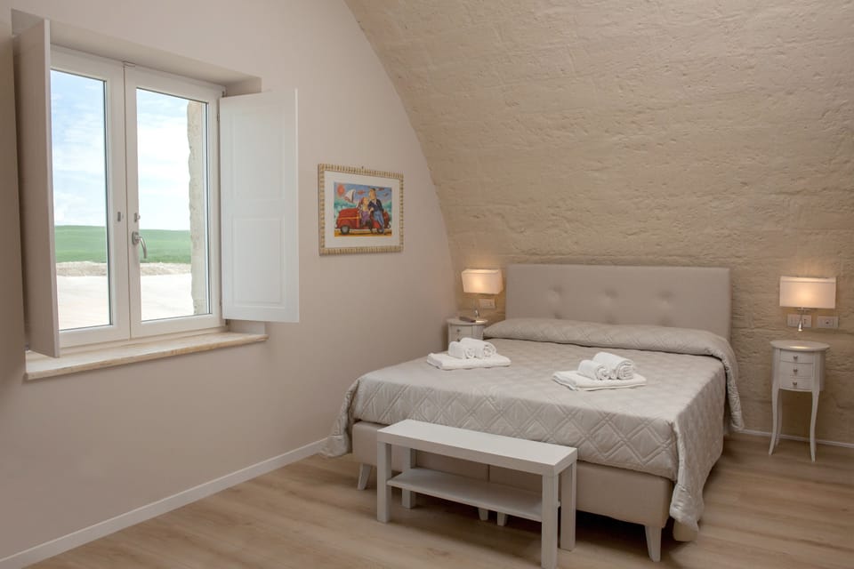 Superior Room | Premium bedding, in-room safe, desk, free WiFi