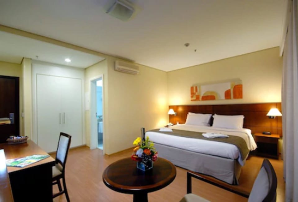 Standard Double Room | Minibar, in-room safe, soundproofing, free WiFi