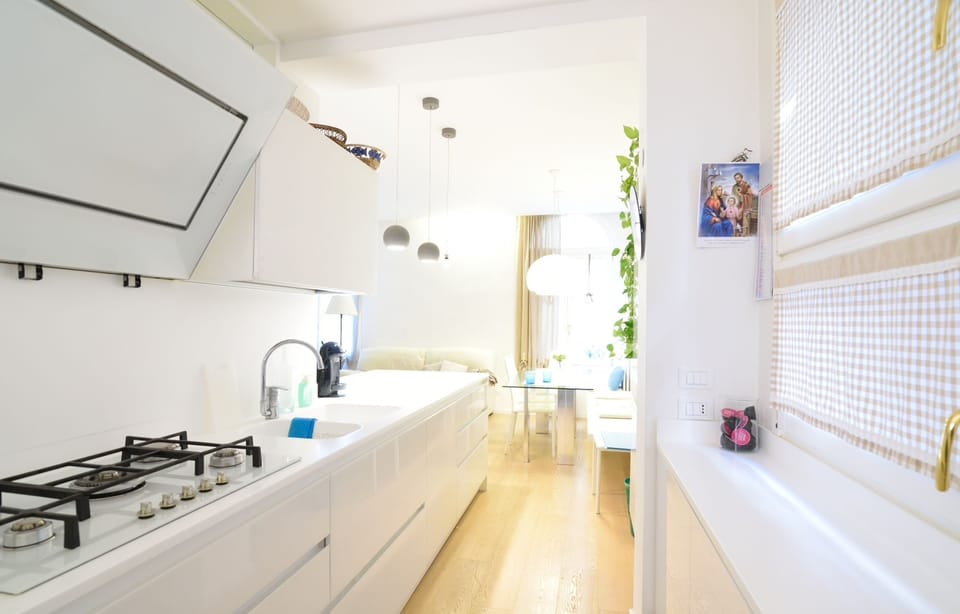 Apartment, 3 Bedrooms | Private kitchen | Fridge, microwave, stovetop, dishwasher