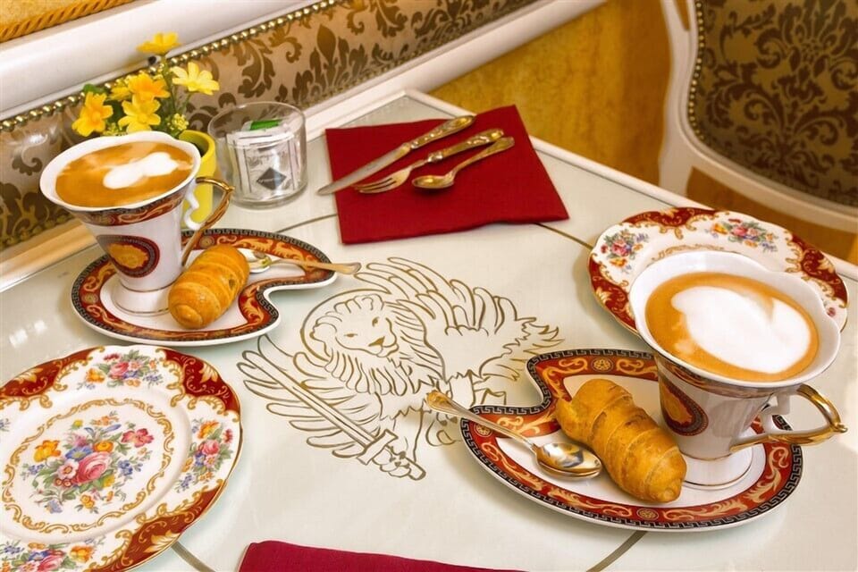 Breakfast area
