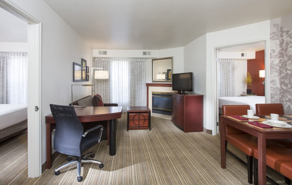 Suite, 2 Bedrooms | Premium bedding, in-room safe, desk, laptop workspace