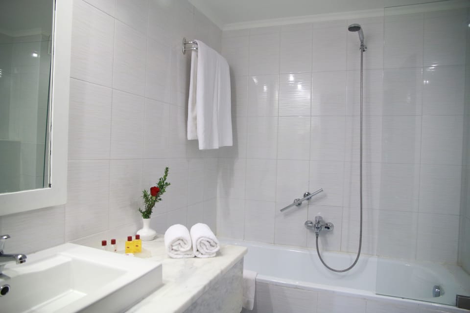 In-room safe, desk, laptop workspace, blackout drapes