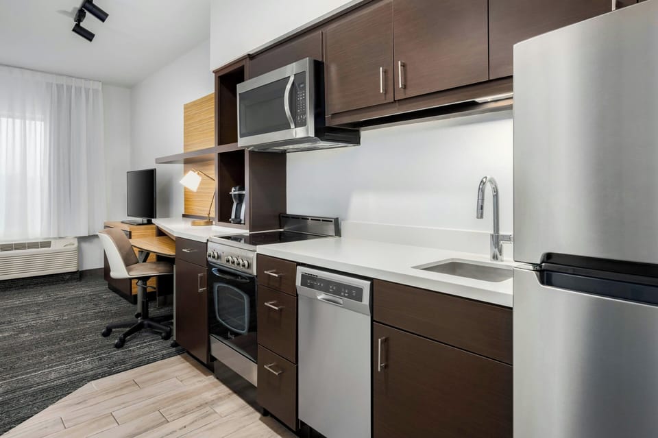 Desk, iron/ironing board, free cribs/infant beds, free WiFi