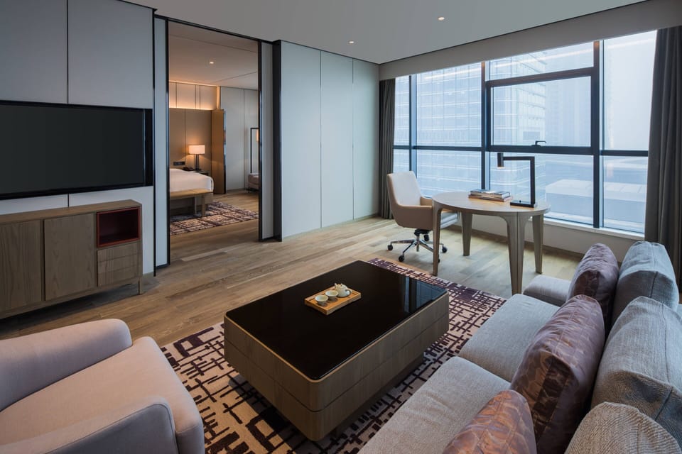 Executive Suite | Living area | 55-inch TV with digital channels