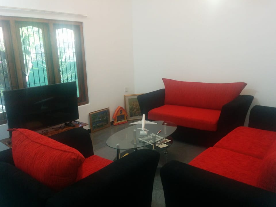 House Of Seya Bed and Breakfast in Negombo