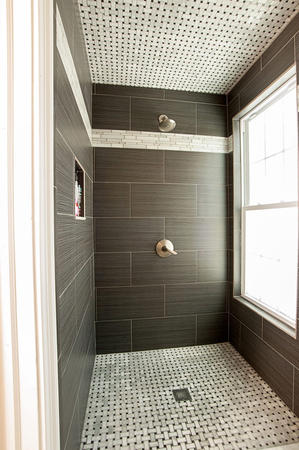 Anthony's Room | Bathroom | Hair dryer, bidet, towels
