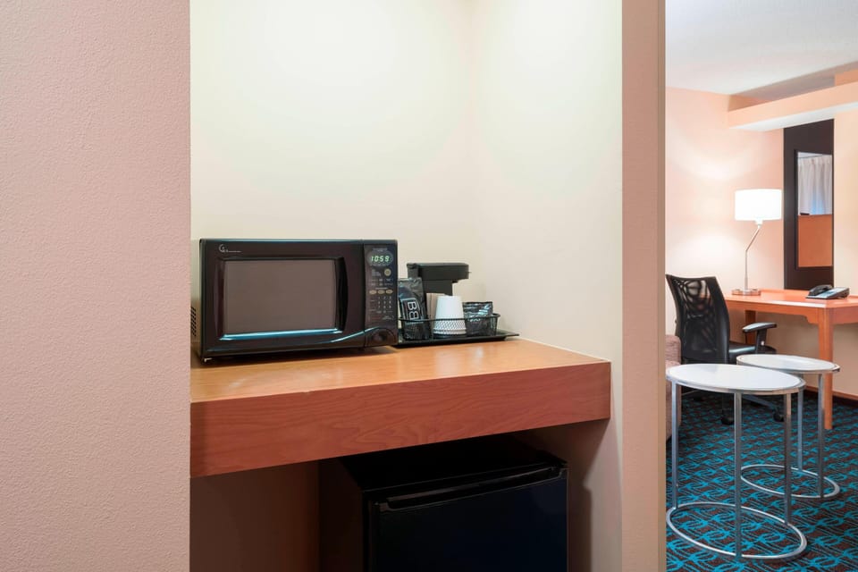 In-room safe, desk, laptop workspace, blackout drapes