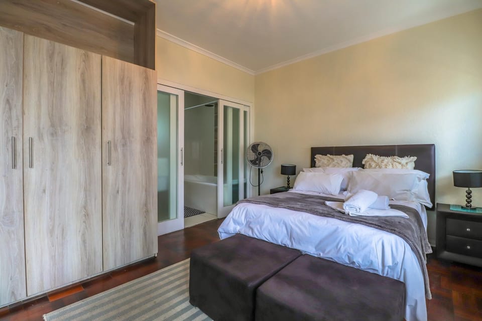 Eaton Square 2 by CTHA Apartment in Cape Town