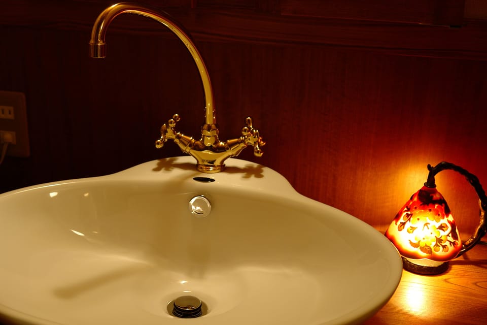 Japanese Style Room for 12 years of age or above | Bathroom sink
