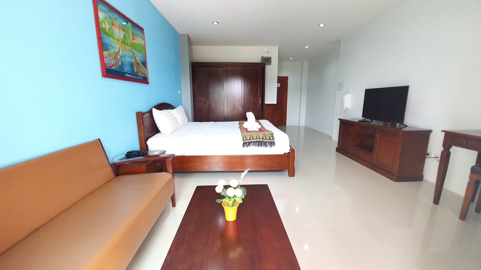Superior Double Room | Premium bedding, in-room safe, free WiFi