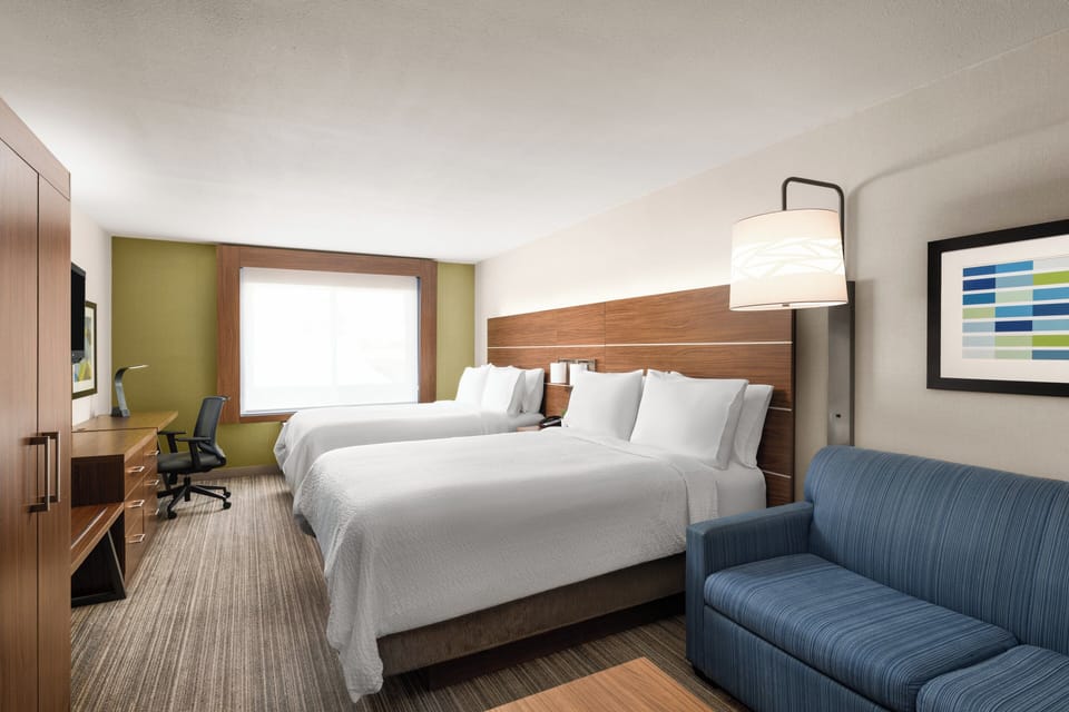 Standard Room, Multiple Beds | In-room safe, desk, laptop workspace, blackout drapes