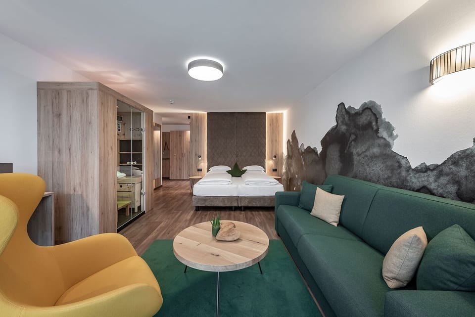 Luxury Suite, 1 Bedroom, Non Smoking, Mountain View (Valledoria) | Premium bedding, in-room safe, desk, blackout drapes