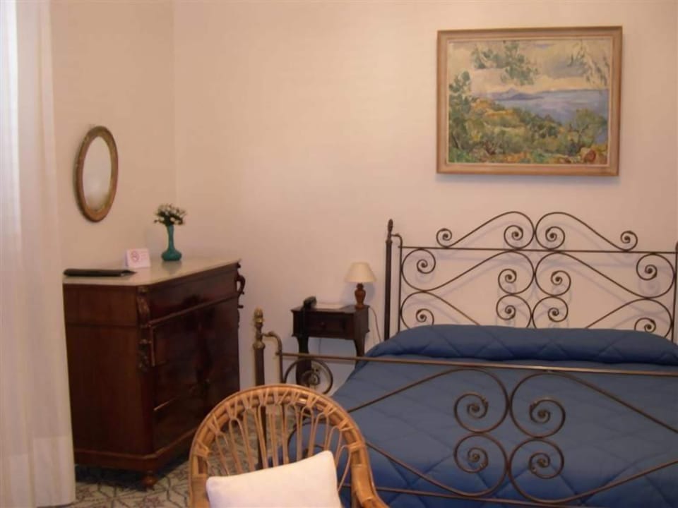 Premium bedding, minibar, in-room safe, individually decorated