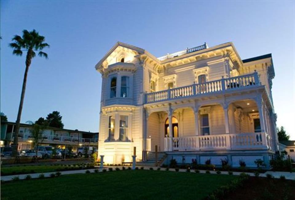 Front of property - evening/night