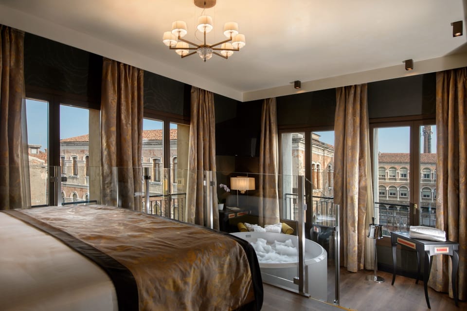 Junior Suite, Corner | View from room