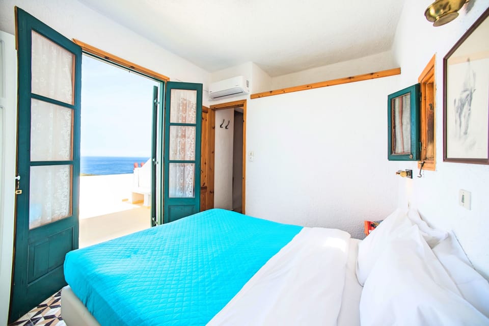 Duplex | In-room safe, soundproofing, iron/ironing board, free cribs/infant beds