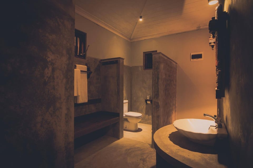 Standard Double Room | 1 bedroom, in-room safe, individually decorated, individually furnished