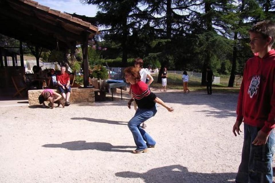 Holiday Park Facilities and Services 