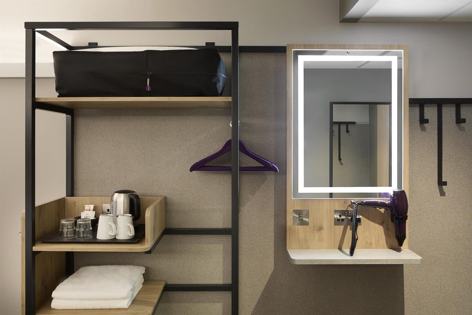Room amenity