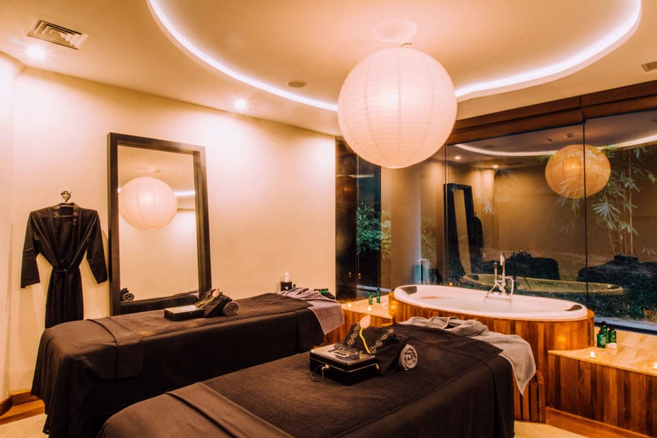 Mahaweli Reach Hotel Hotel in Kandy