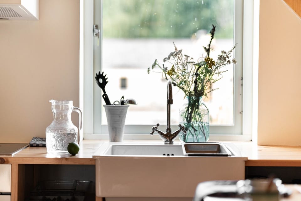 Design Apartment | Private kitchen | Shared fridge, microwave, highchair