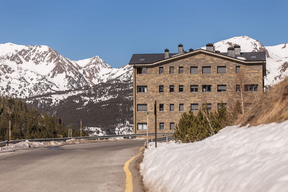 Pierre & Vacances Andorra Sunari Peretol Hotel in Andorra