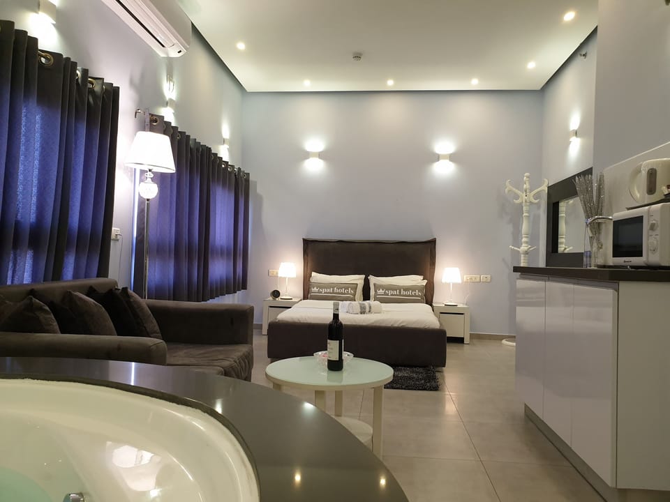 In-room safe, soundproofing, rollaway beds, free WiFi