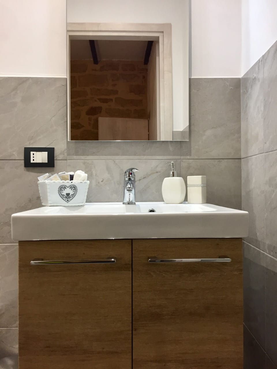 Shower, free toiletries, hair dryer, bathrobes