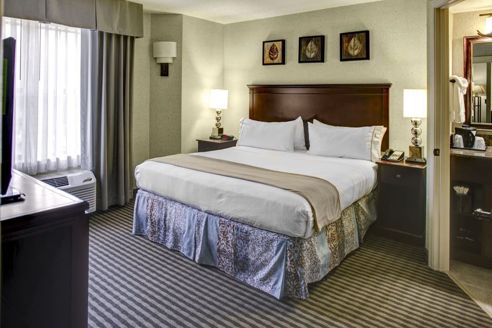 In-room safe, desk, laptop workspace, iron/ironing board