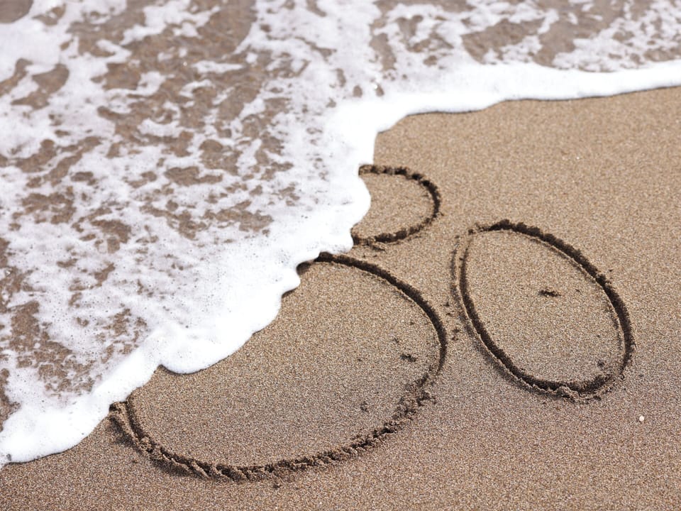 Private beach, sun loungers, beach umbrellas, beach towels