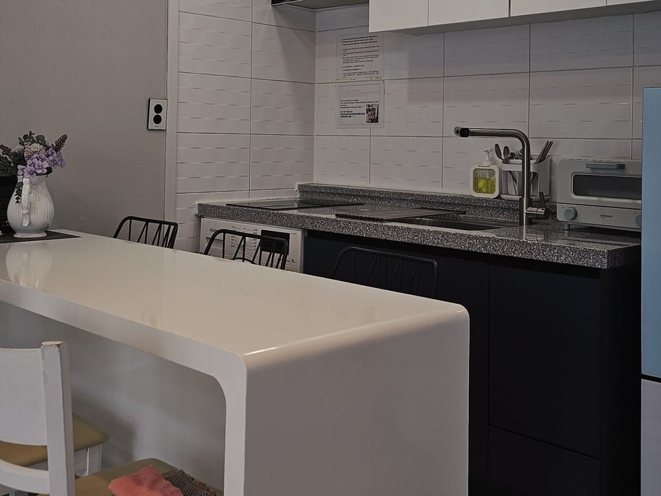 Family Triple Room, 2 Bedrooms (with 1 Living room, 32 PY) | Private kitchen | Fridge, microwave, stovetop, toaster