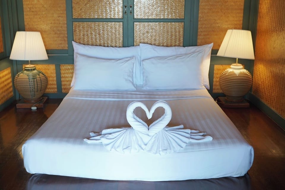 Minibar, rollaway beds, bed sheets