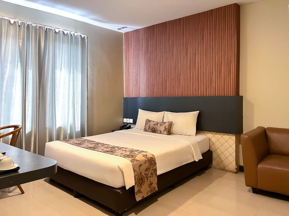 Business Room | Blackout drapes, WiFi (free), bed sheets