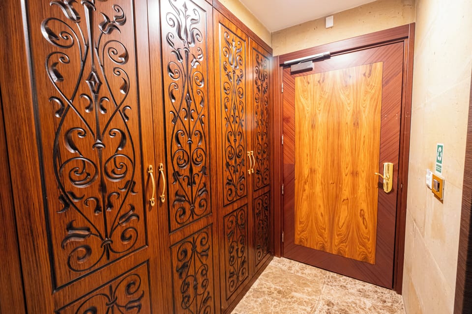 In-room safe, desk, soundproofing, bed sheets