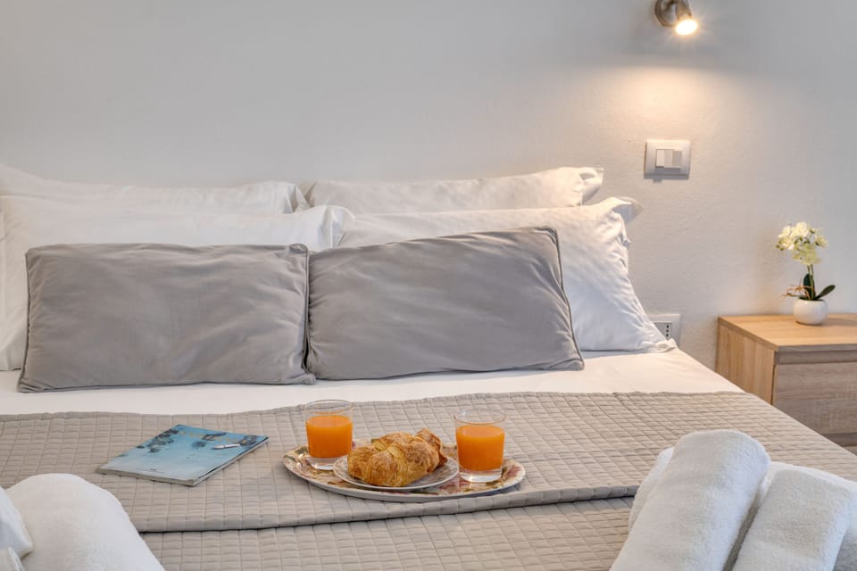 Apartment, 1 Bedroom | 1 bedroom, desk, soundproofing, iron/ironing board