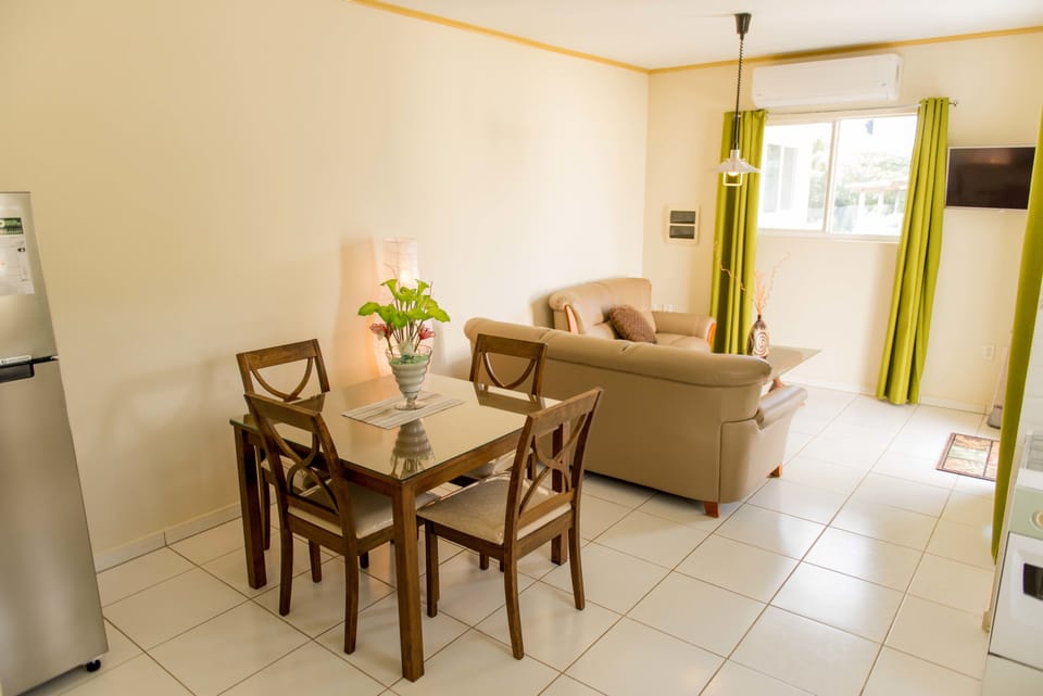Comfort Apartment, 1 Bedroom, Non Smoking, Kitchen | Living area | Flat-screen TV, pay movies