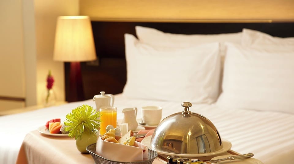Minibar, in-room safe, free WiFi, bed sheets