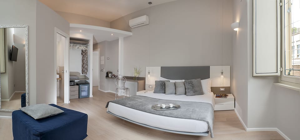 Premium bedding, in-room safe, desk, soundproofing