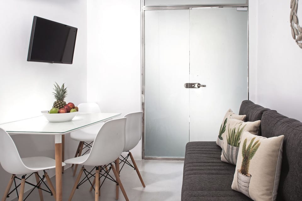 Suite, 2 Bedrooms (Cave, Shared Terrace) | Premium bedding, minibar, in-room safe, soundproofing