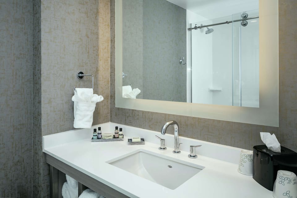 Bathroom shower