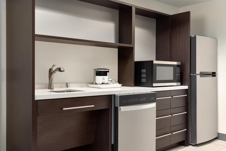 Fridge, microwave, dishwasher, toaster