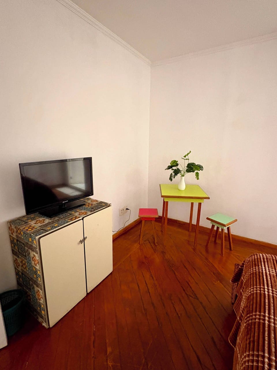 Economy Double Room | WiFi (free), bed sheets