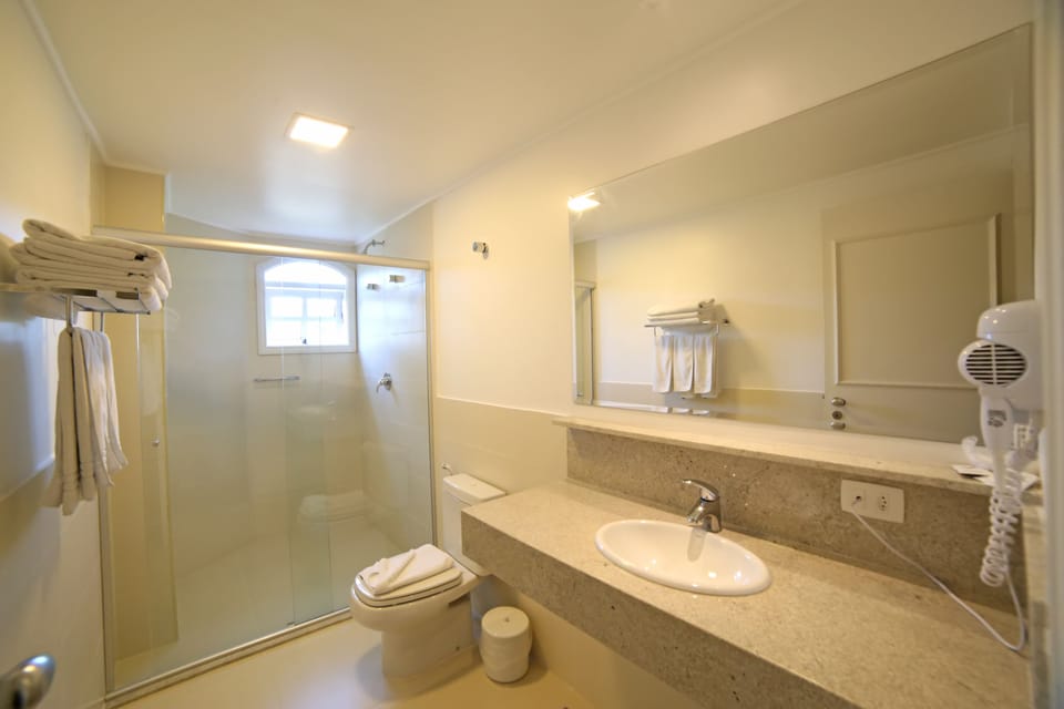 Standard Double or Twin Room | Minibar, desk, blackout drapes, free WiFi