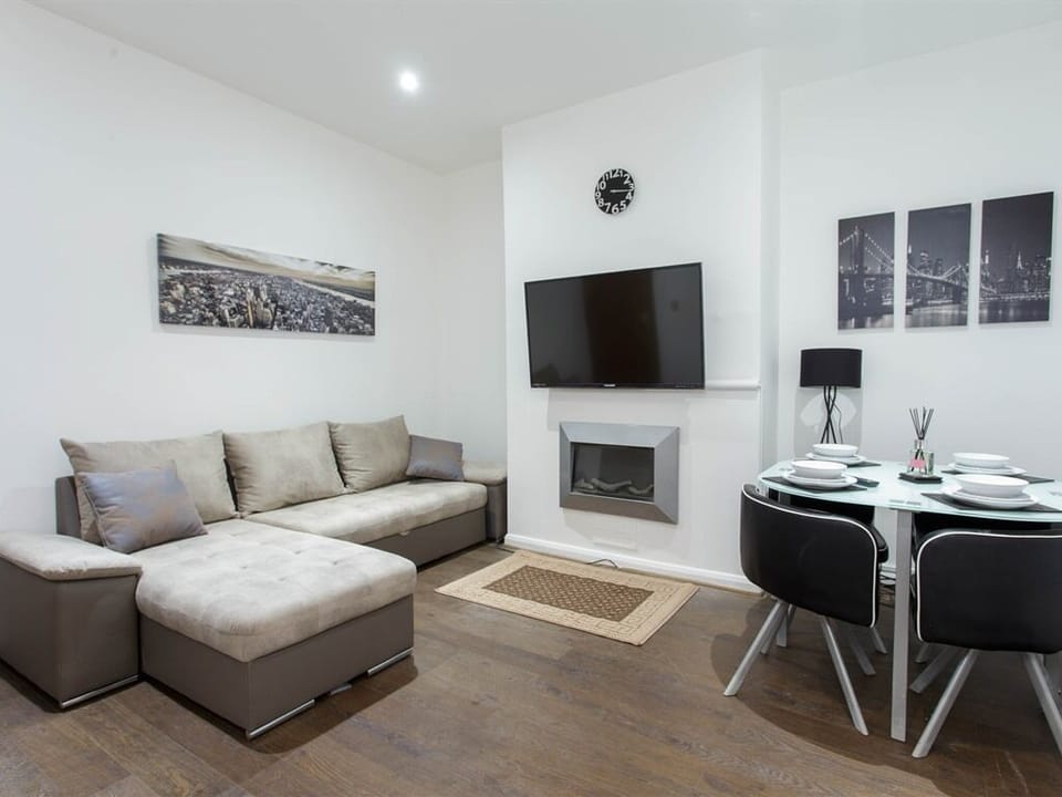 Apartment, Private Bathroom (Occupancy 7) | Miscellaneous