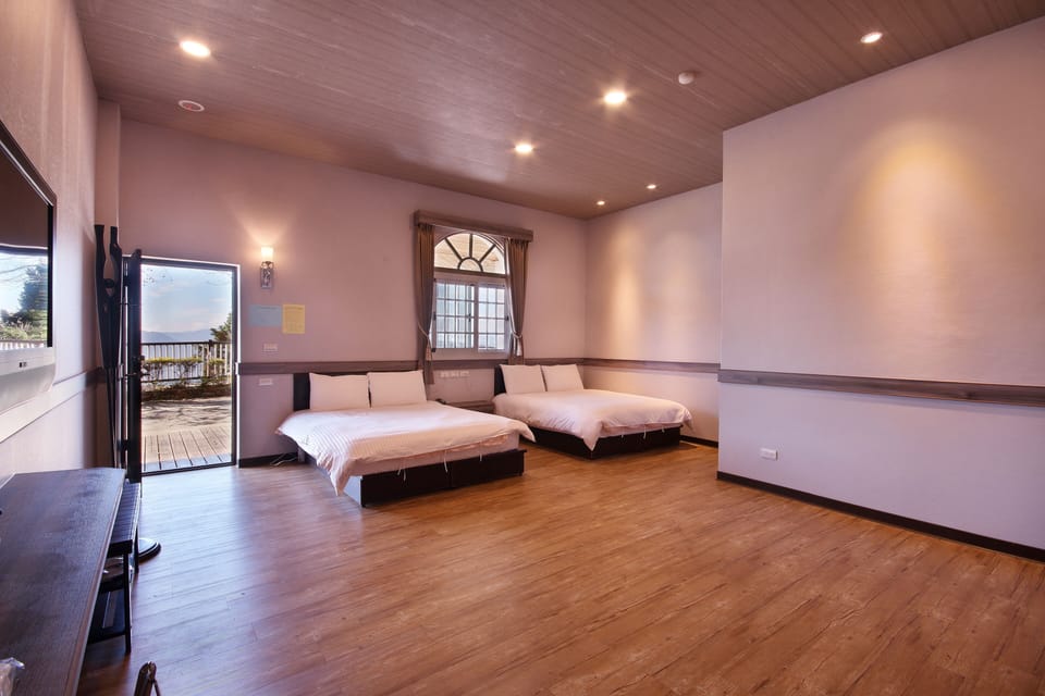 Family Room, Multiple Beds | Desk, rollaway beds, free WiFi, bed sheets