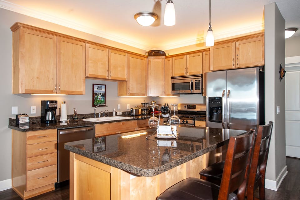 Condo, 2 Bedrooms, Ocean View, Beachfront | Private kitchen | Full-size fridge, microwave, oven, stovetop