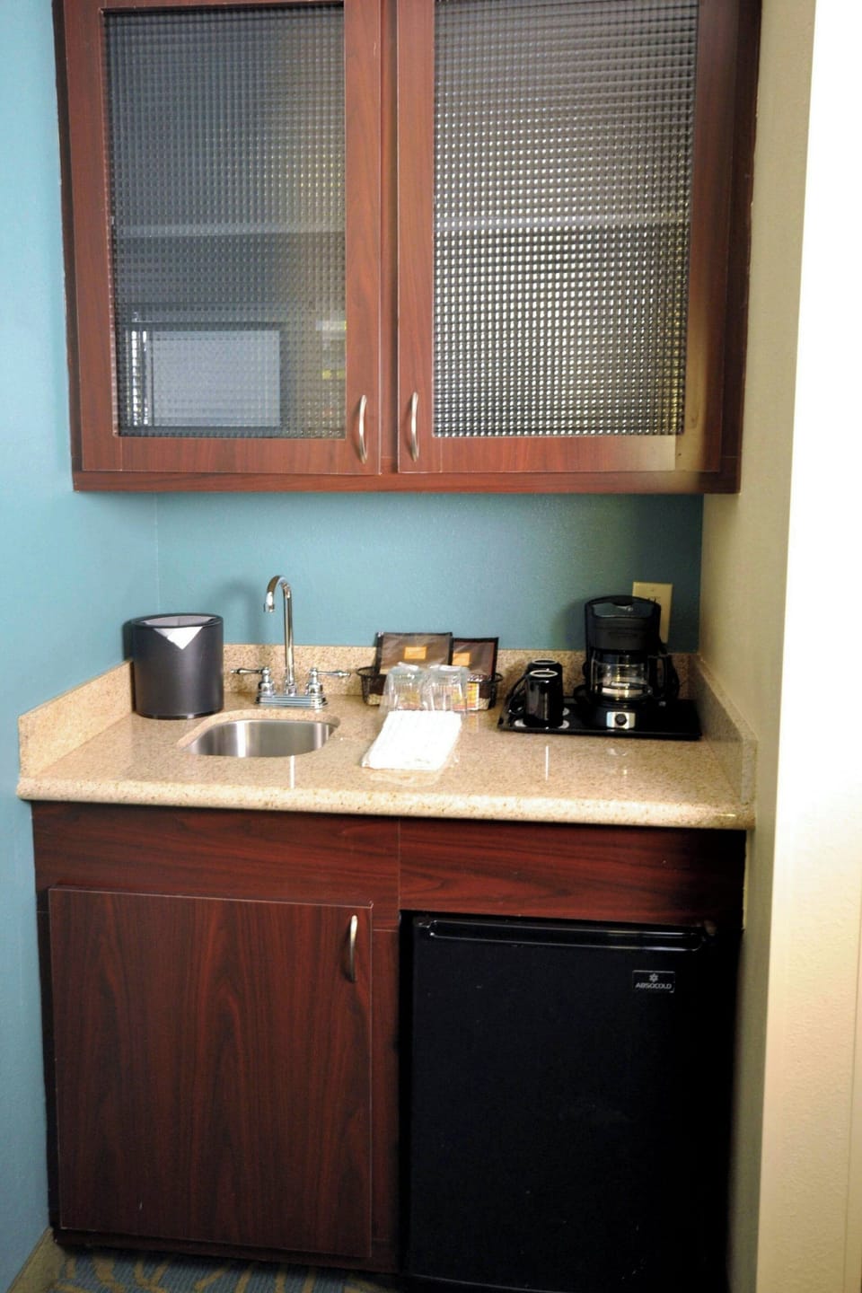 In-room safe, desk, iron/ironing board, cribs (free)