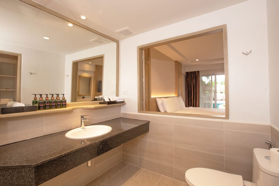 Room, Pool Access | Bathroom | Free toiletries, hair dryer, bathrobes, slippers