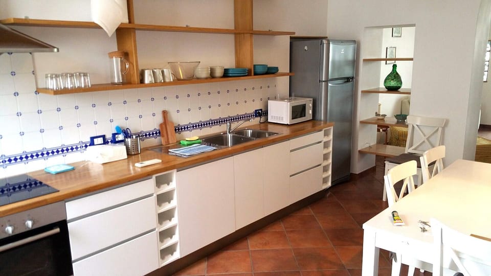 Luxury Loft, Lake View | Private kitchen