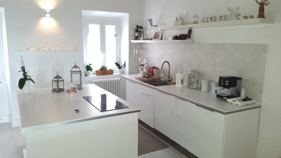Luxury Loft, Lake View | In-room safe, free WiFi, bed sheets